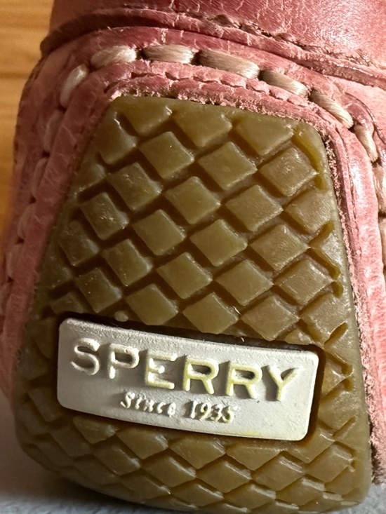 Sperry Gold Cup men’s pink loafers